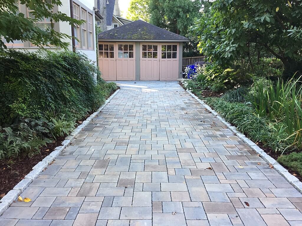 driveway made out of permeable pavers
