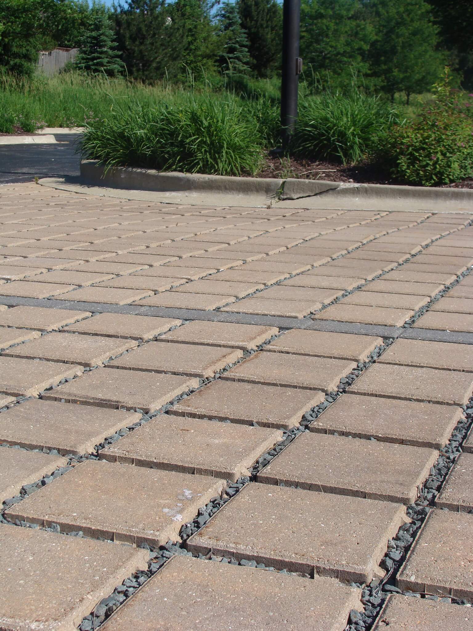 permeable paver driveway